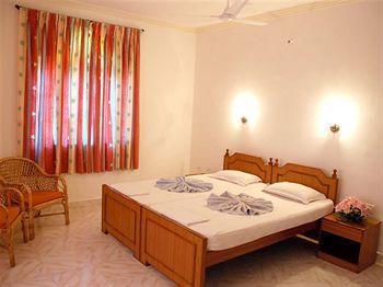 D'Souza'S Holiday Homes Candolim Buitenkant foto